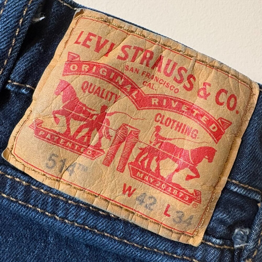 Levi 514 Jeans - Picture 2 of 2